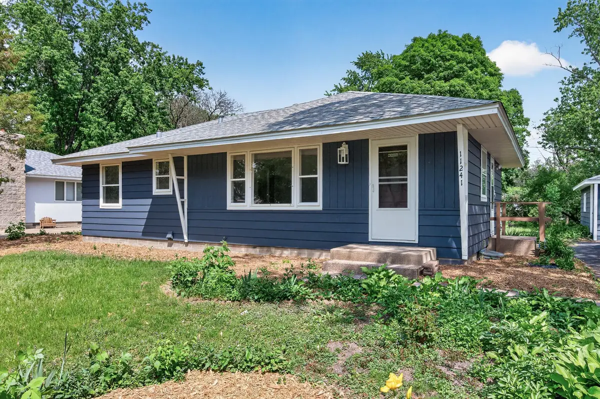 11241 Norway Street Nw, Coon Rapids, MN 55448 - #1
