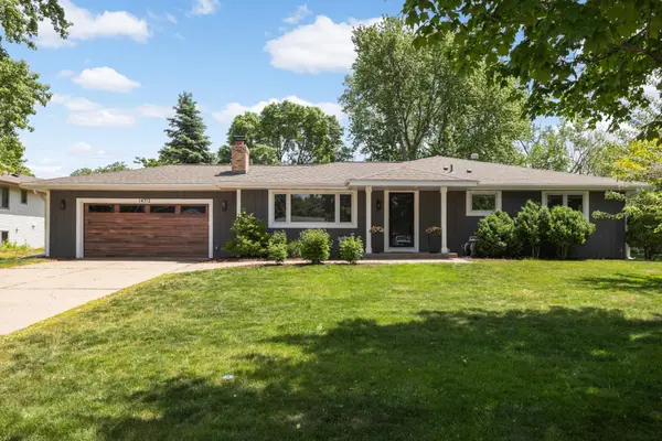 14712 Dory Court, Apple Valley, MN 55124