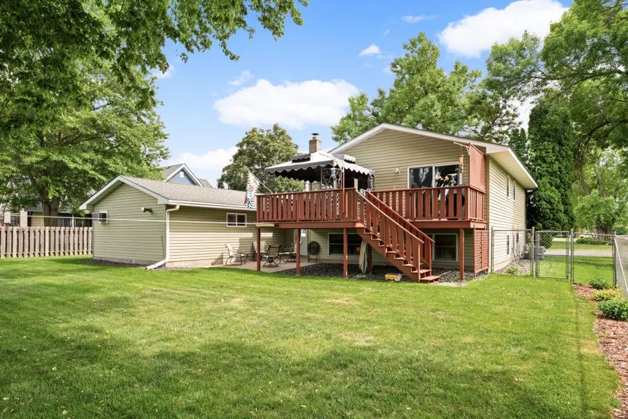 1514 15th Street W, Hastings, MN 55033 - #2