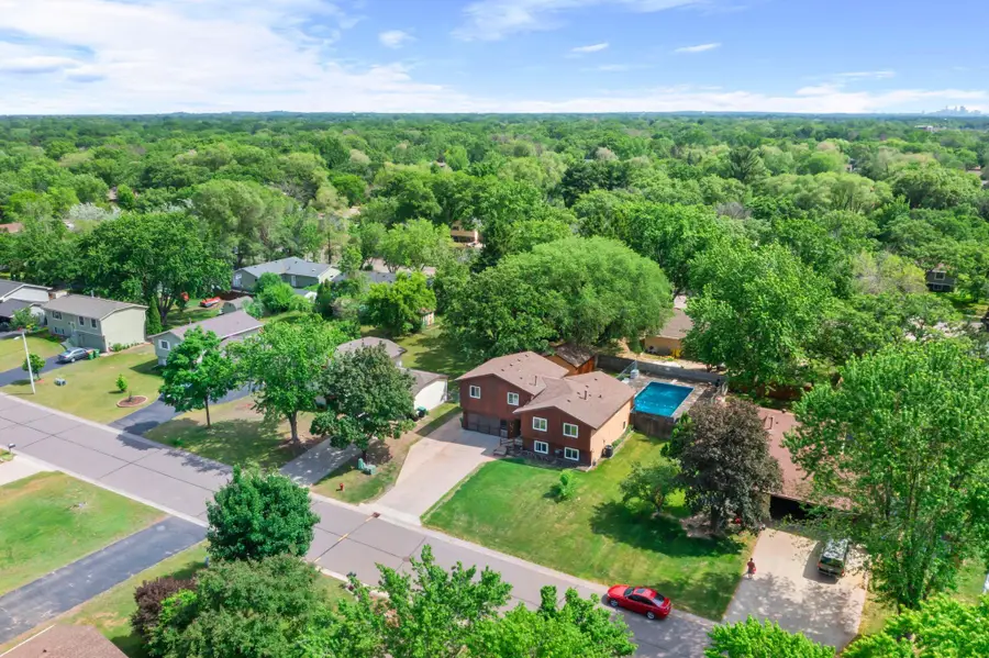 260 107th Lane Nw, Coon Rapids, MN 55448 - #2