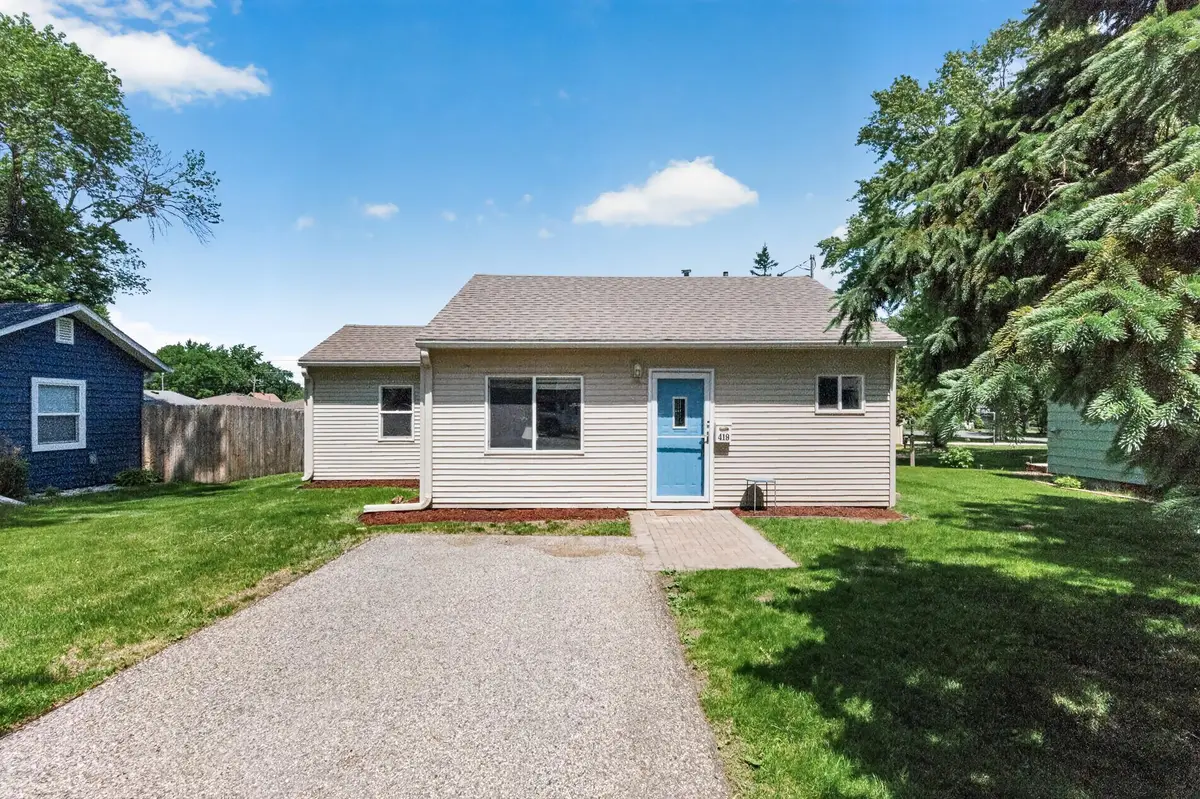 419 7th Avenue W, Shakopee, MN 55379 - #1