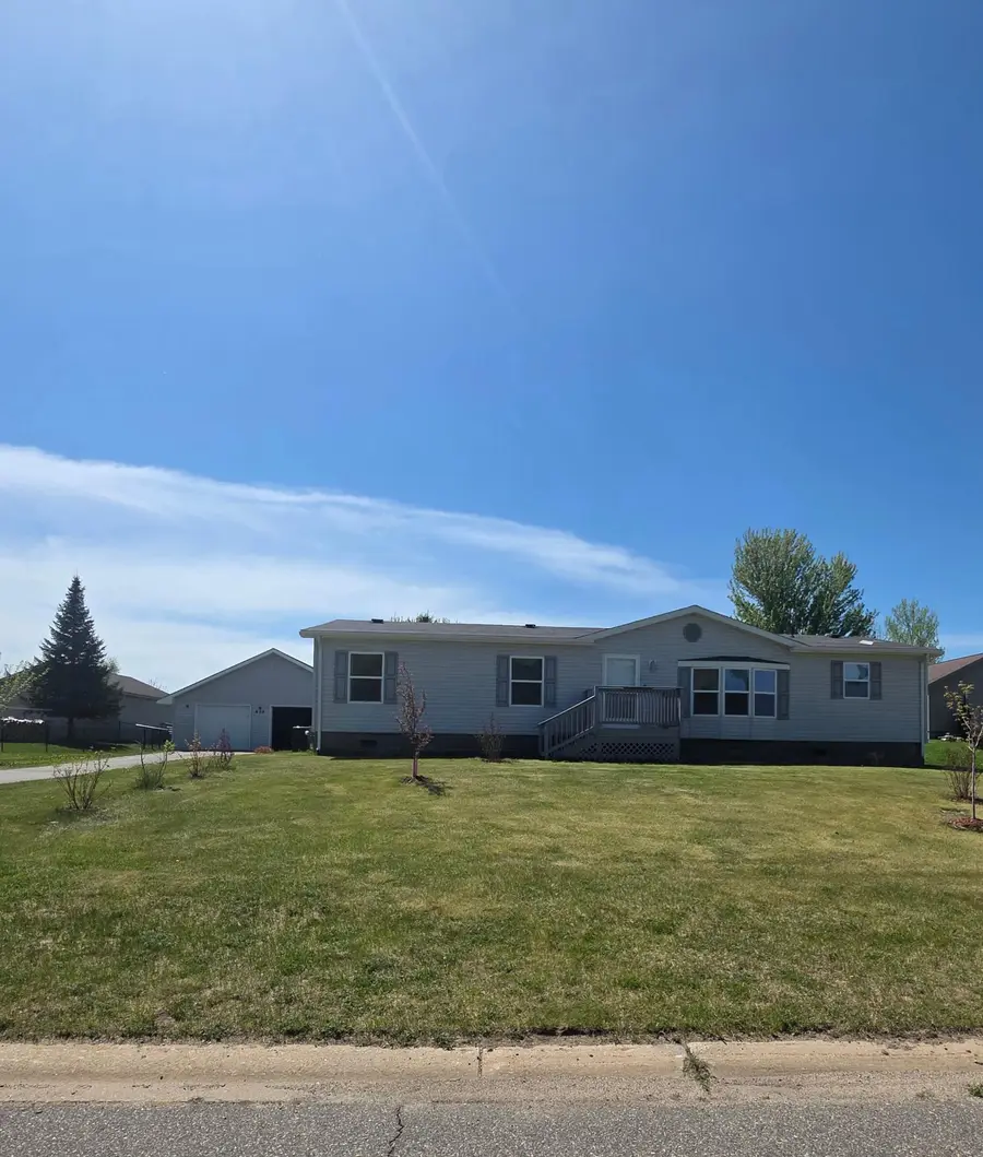 908 Trailview Street, Bovey, MN 55709 - #3