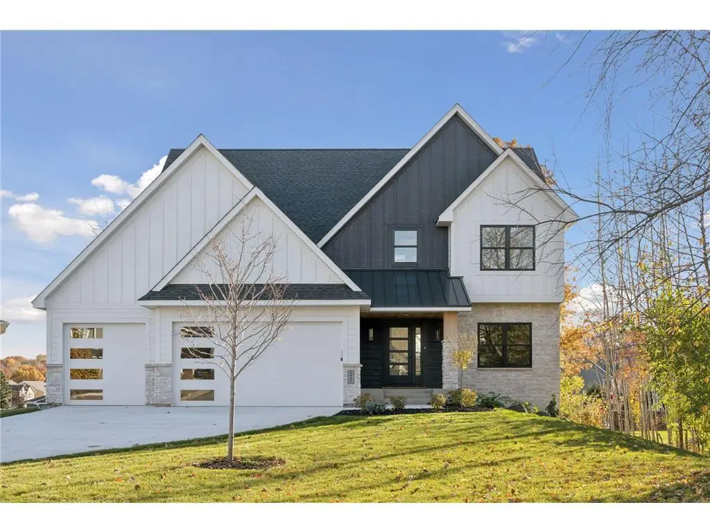 14487 Wilds Parkway Nw, Prior Lake, MN 55372 - #1