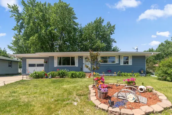 6280 7th Street Ne, Fridley, MN 55432