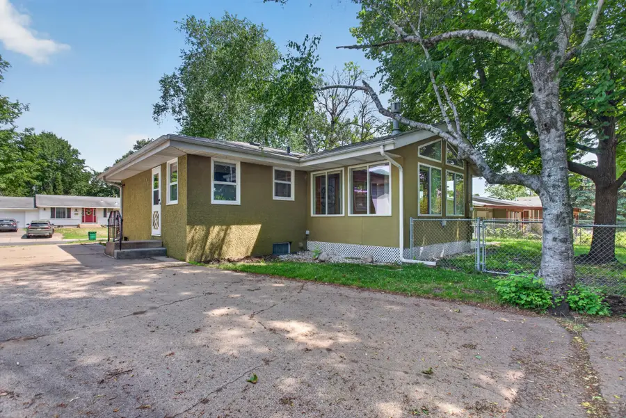 2819 Nash Road, Brooklyn Center, MN 55430 - #3