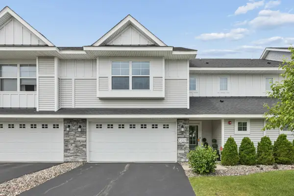 7225 Dora Drive, Lino Lakes, MN 55038