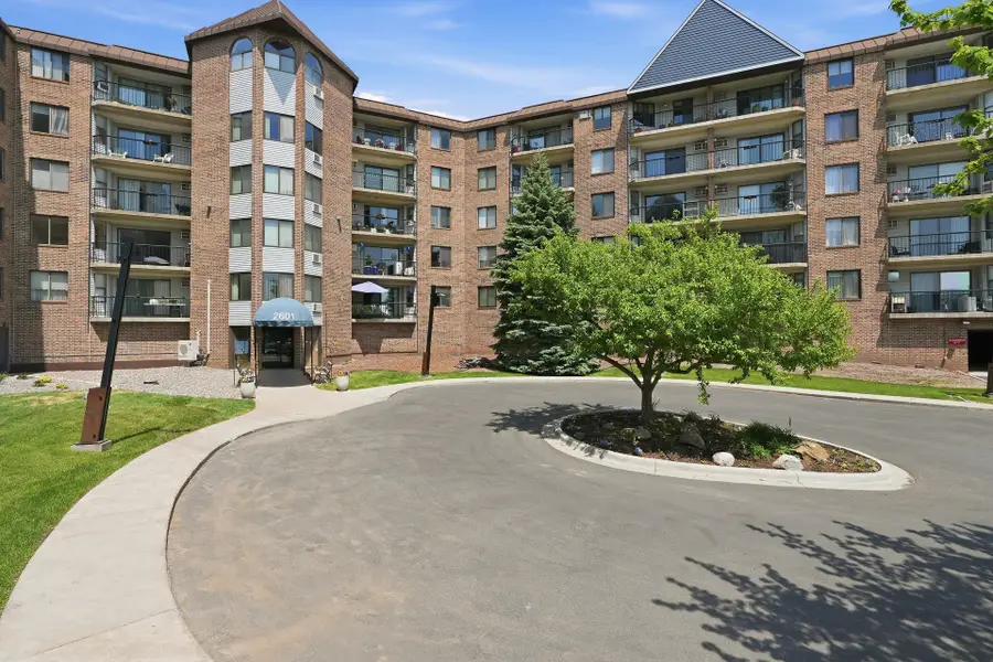 2601 Kenzie Terrace #231, Saint Anthony, MN 55418 - #2