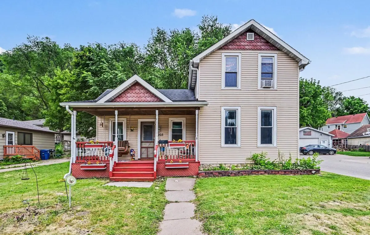 203 E 7th Street, Red Wing, MN 55066 - #1