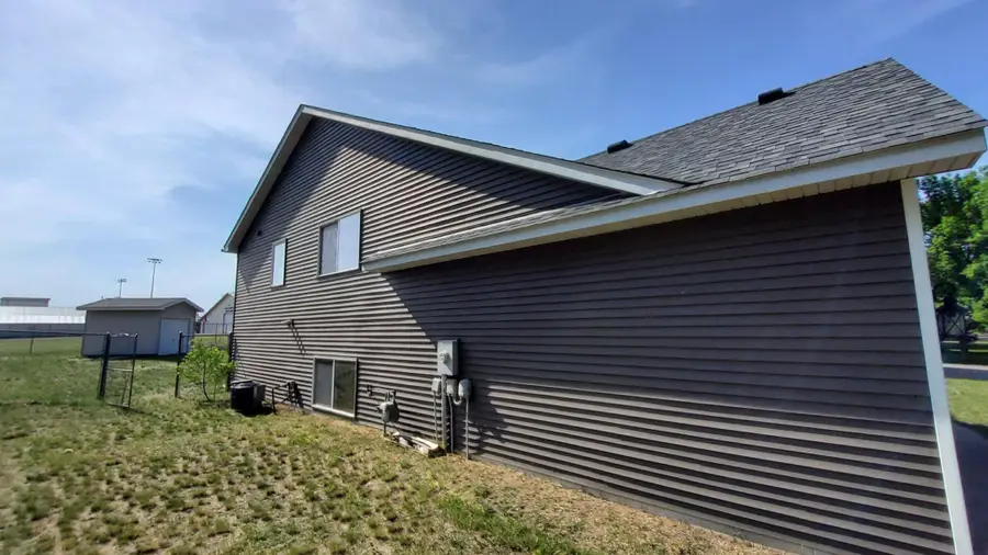 307 13th Avenue N, Princeton, MN 55371 - #3