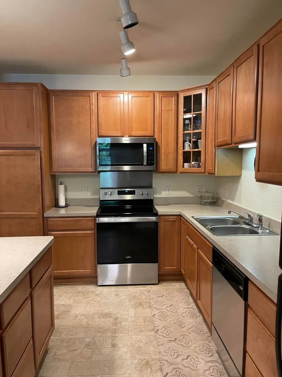 7100 Metro Boulevard #113, Edina, MN 55439 - #3