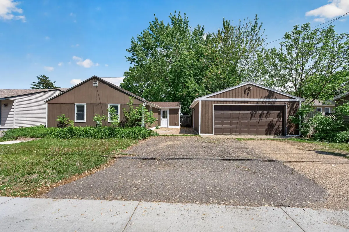 225 6th Avenue Se, Osseo, MN 55369 - #1