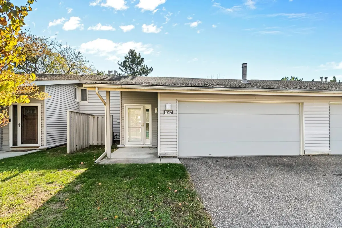 987 Carmel Court, Shoreview, MN 55126 - #1