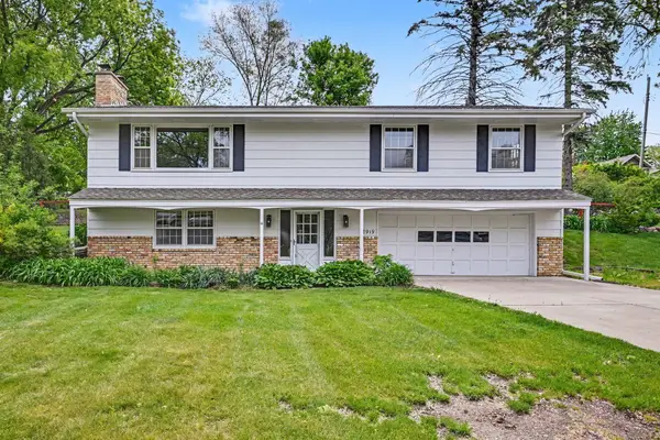 12919 5th Avenue S, Burnsville, MN 55337