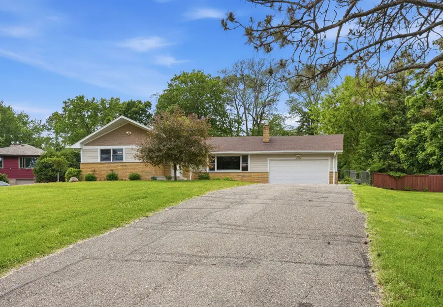 2115 Toledo Avenue N, Golden Valley, MN 55422 - #2