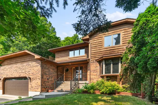 439 Hartley Place, Duluth, MN 55803