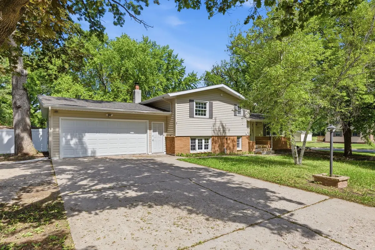 1065 Jorgenson Street Se, Hutchinson, MN 55350 - #1