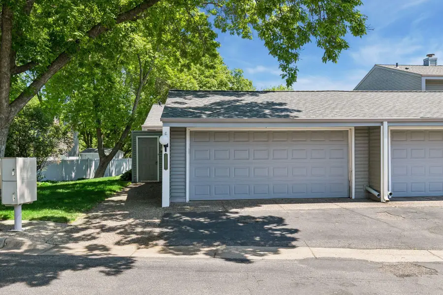 2666 Mackubin Street, Roseville, MN 55113 - #2