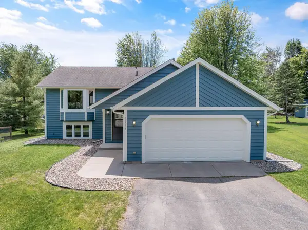 20694 Jaguar Terrace, Lakeville, MN 55044