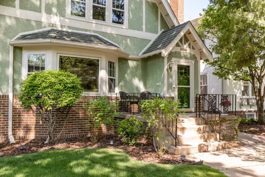 4528 Upton Avenue S, Minneapolis, MN 55410 - #2
