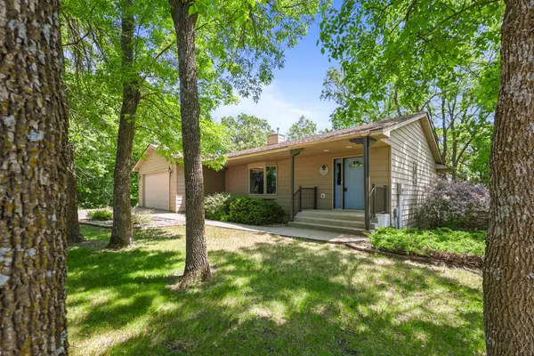 22225 Big Lake Court, Richmond, MN 56368