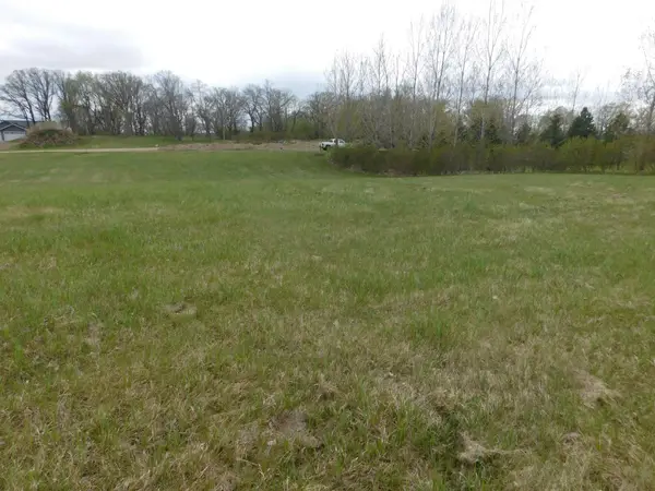 434 W Walnut Avenue, Frazee, MN 56544