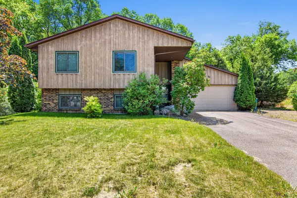 1809 W 138th Street, Burnsville, MN 55337