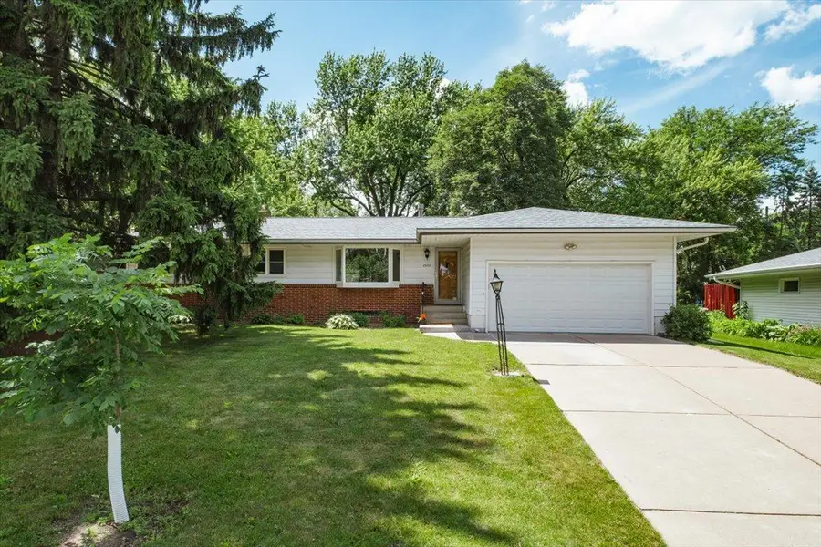 2959 Patton Road, Roseville, MN 55113 - #2