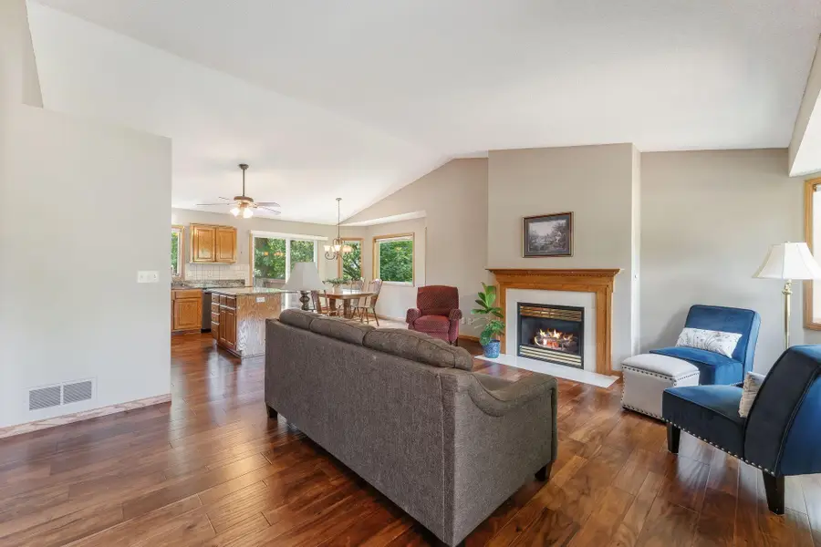 404 Minnesota Avenue, Roseville, MN 55113 - #3