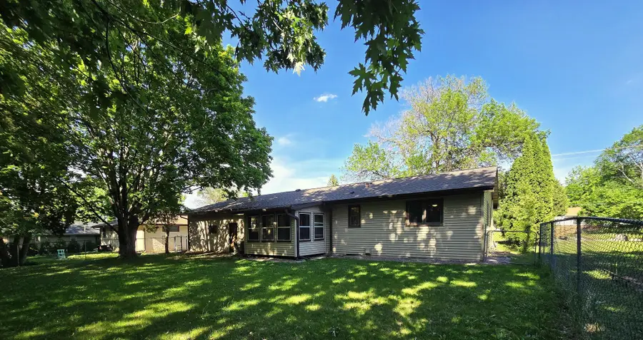 409 Main Street S, Saint Michael, MN 55376 - #2