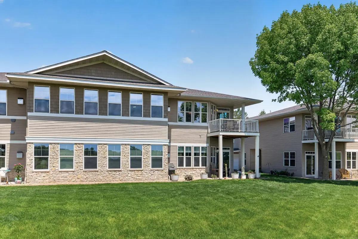 1171 Gallery Lane, Chaska, MN 55318 - #1