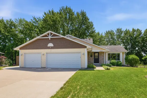 3854 123rd Avenue Nw, Coon Rapids, MN 55433