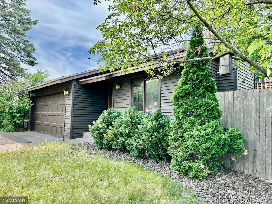 1360 Willow Creek Lane, Shoreview, MN 55126 - #2