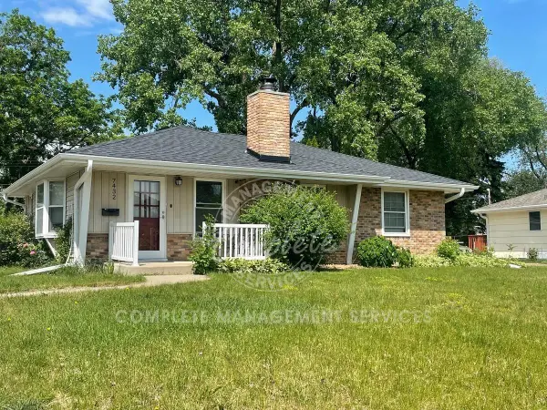 7432 Bloomington Avenue, Richfield, MN 55423