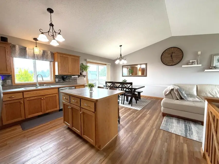 1503 Park View Lane Ne, Sauk Rapids, MN 56379 - #3