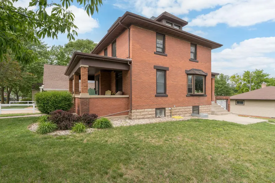 700 N State Street, New Ulm, MN 56073 - #3