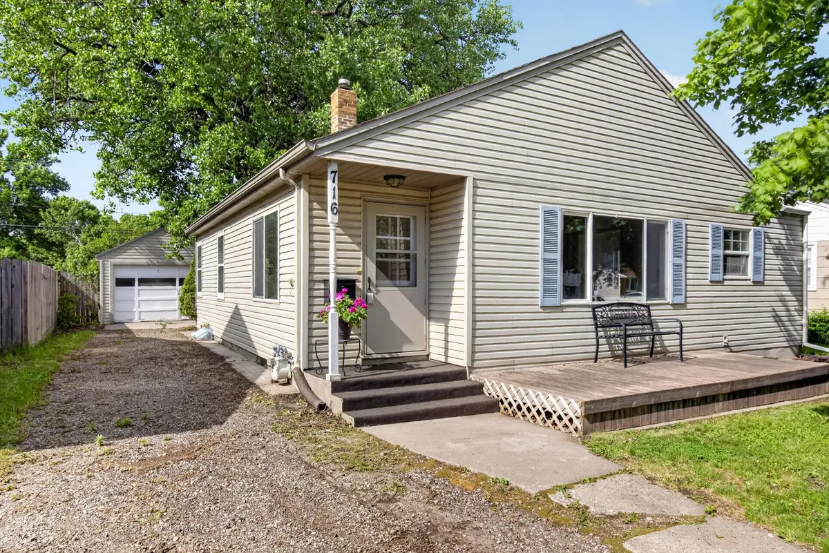 716 W 7th Avenue, Fergus Falls, MN 56537 - #1