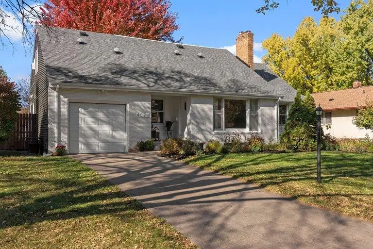 4529 Beard Avenue N, Robbinsdale, MN 55422 - #3