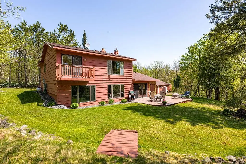 5558 E Grandview Road, Proctor, MN 55810 - #1