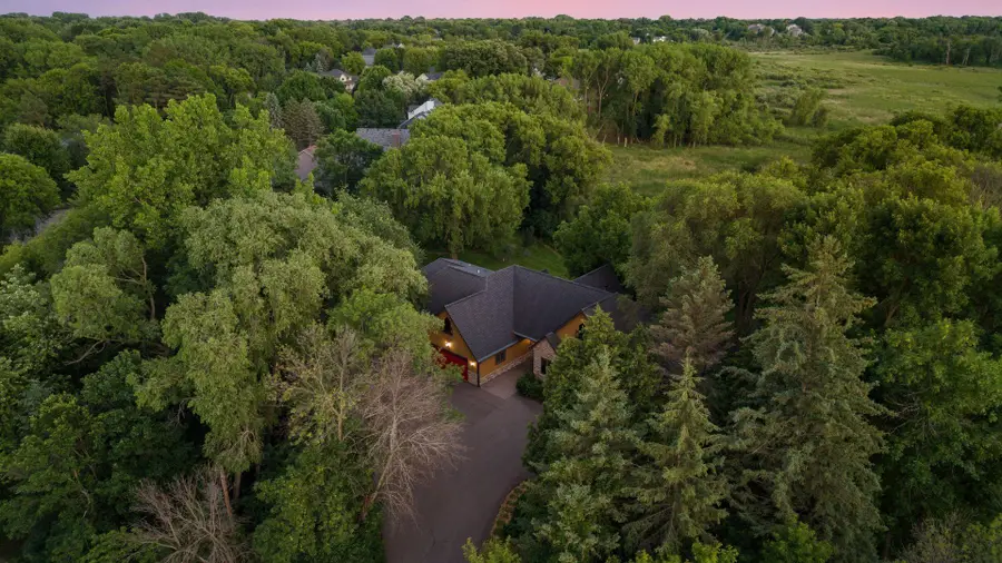 17809 W 62nd Street, Eden Prairie, MN 55346 - #2