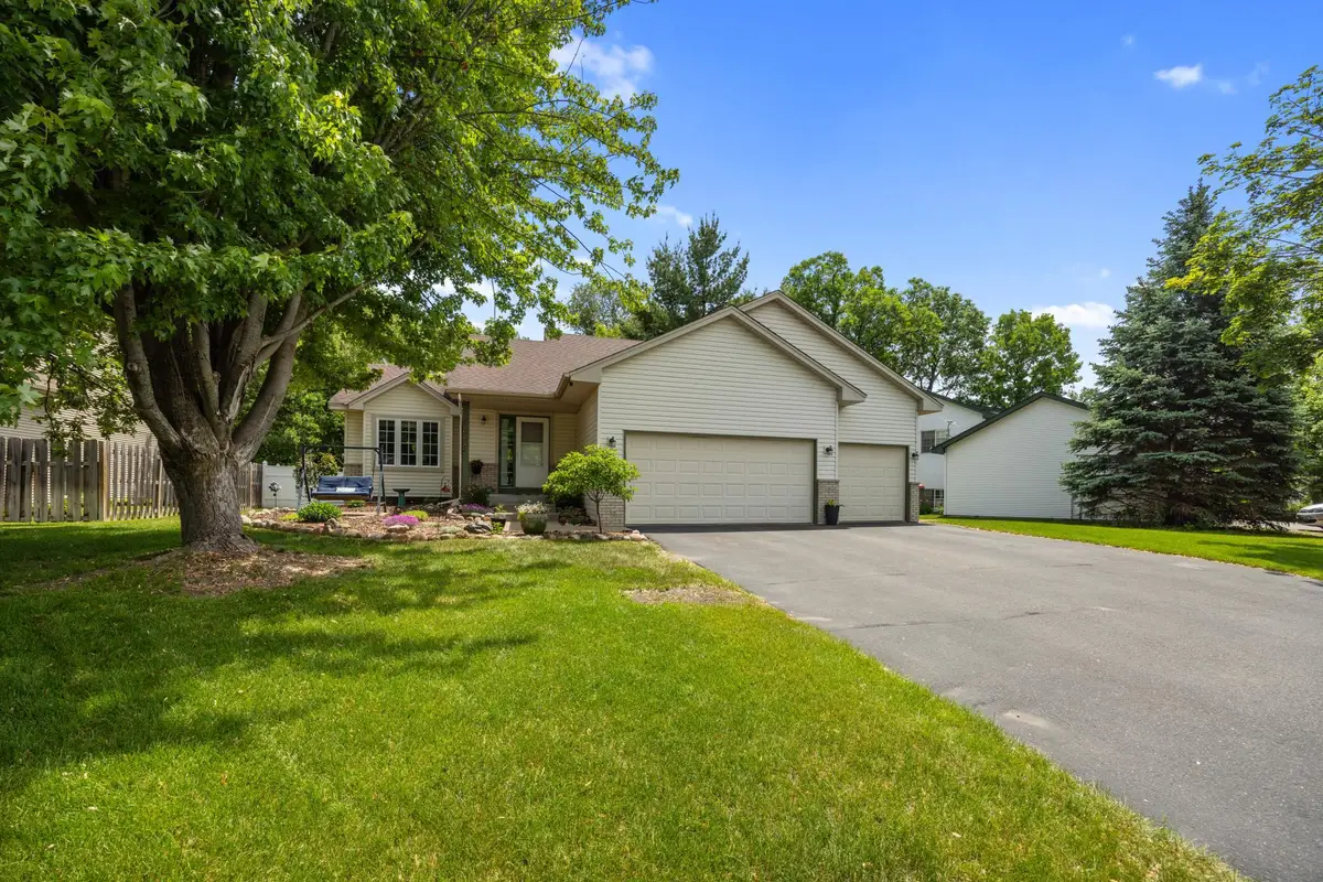 23617 Eidelweiss Street Nw, Saint Francis, MN 55070 - #1