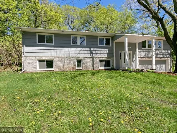 16020 Temple Drive, Minnetonka, MN 55345