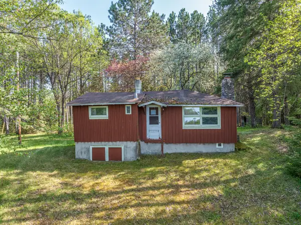 2685 Elliots Lake Road, Eveleth, MN 55734