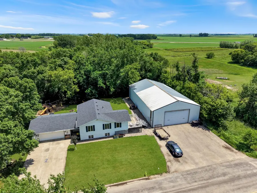 755 W 1st Street S, Cottonwood, MN 56229 - #2