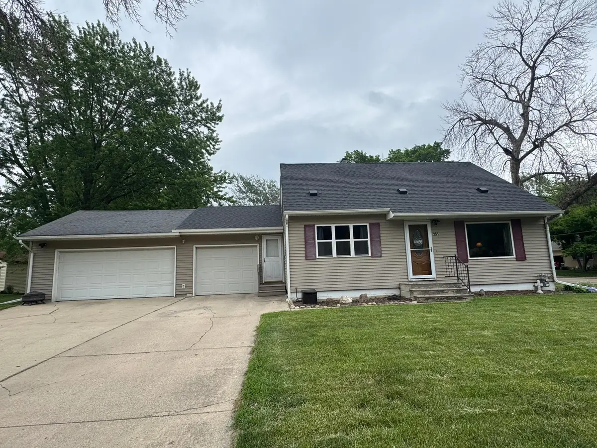 955 S 3rd Avenue, Albert Lea, MN 56007 - #1