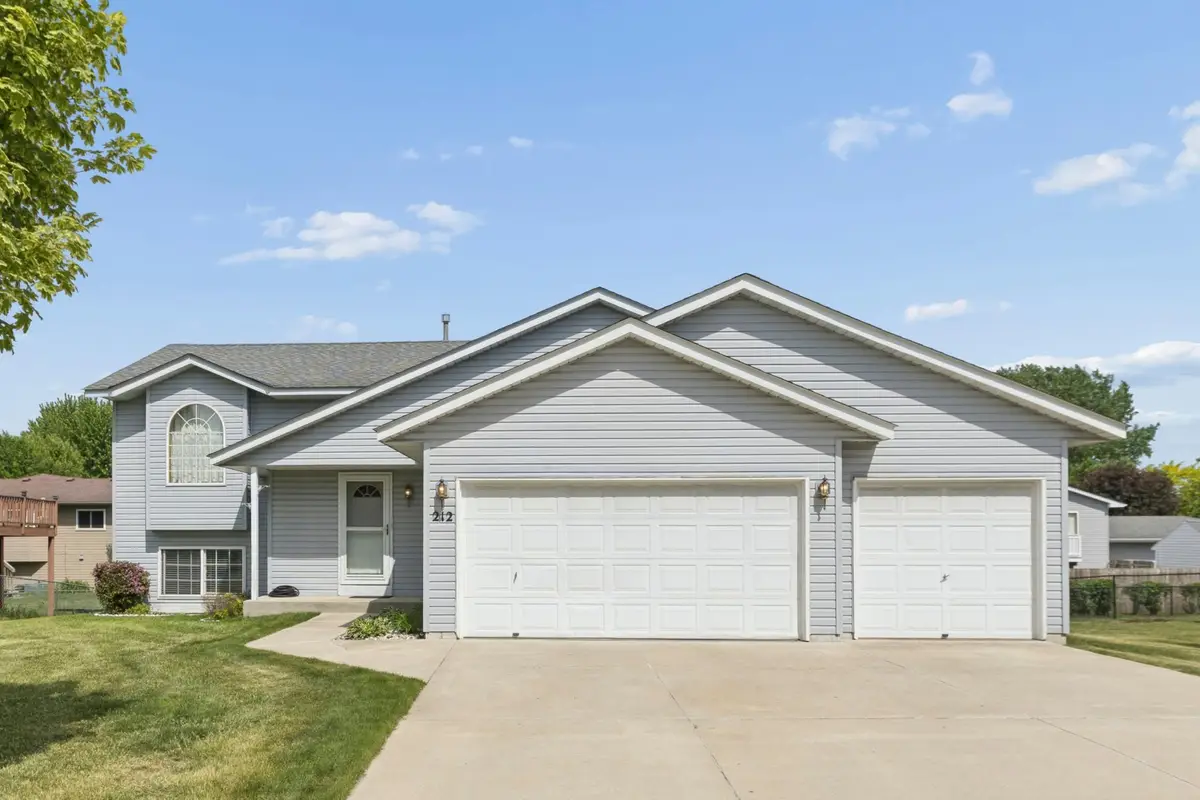 212 13th Avenue Ne, Buffalo, MN 55313 - #1