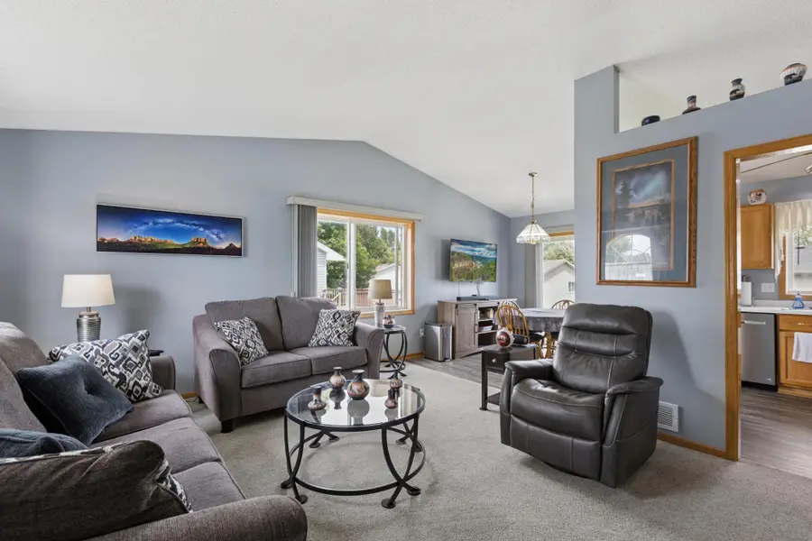 212 13th Avenue Ne, Buffalo, MN 55313 - #3