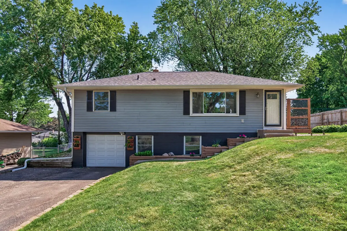 3944 Lakewood Avenue, White Bear Lake, MN 55110 - #1