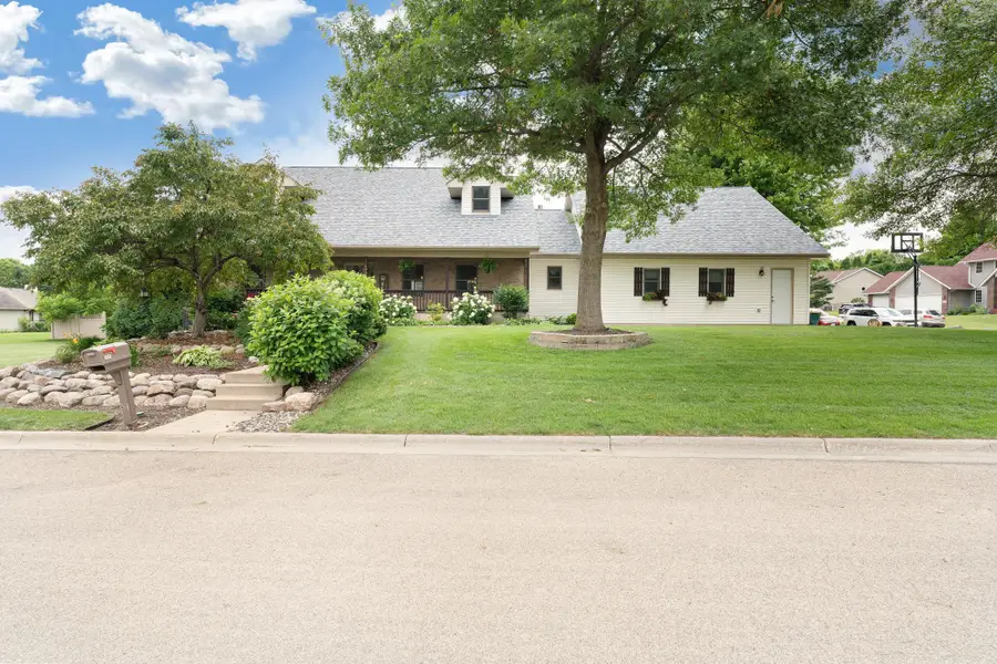 1845 Paulis Drive, Faribault, MN 55021 - #2