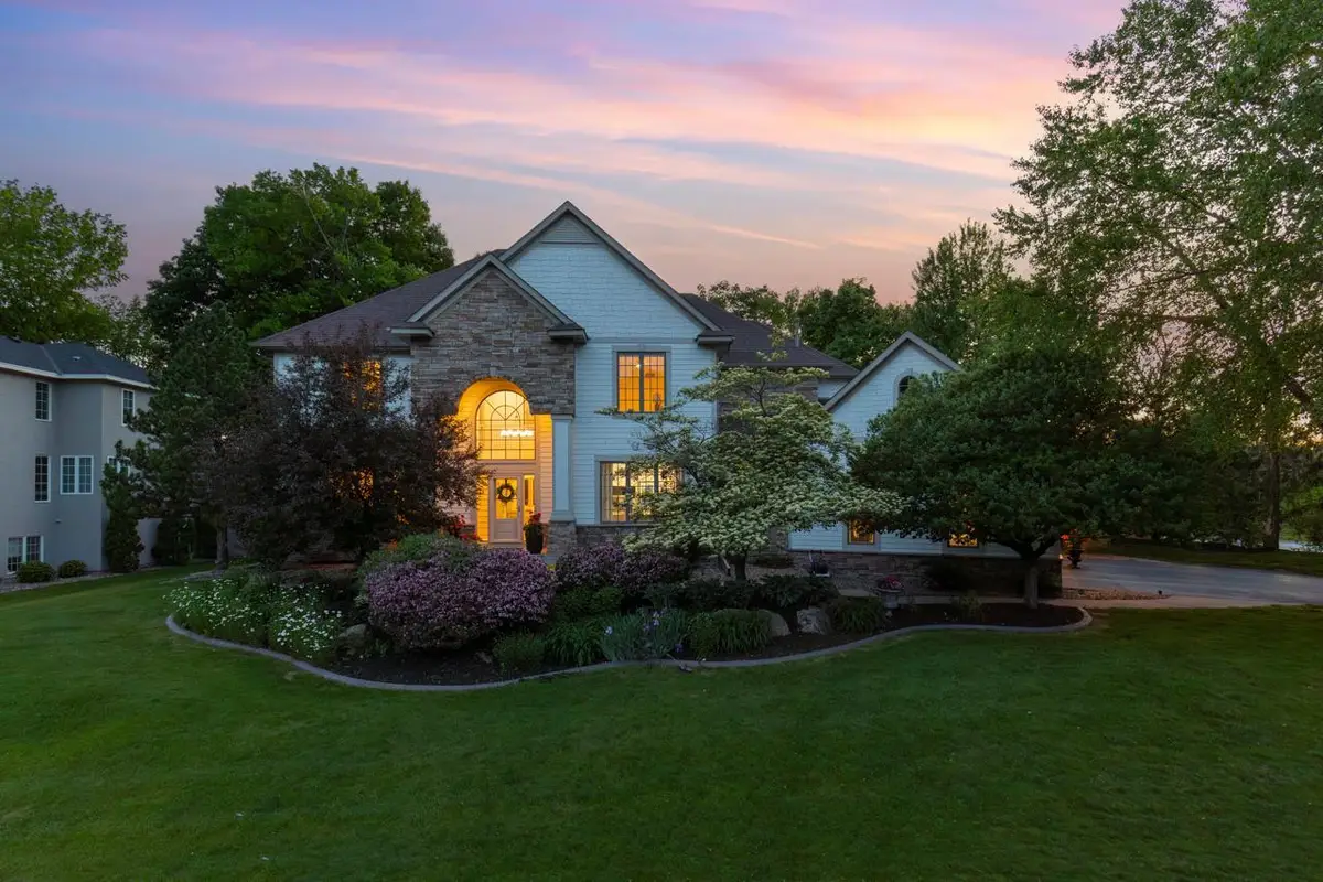 8562 French Curve, Eden Prairie, MN 55347 - #1
