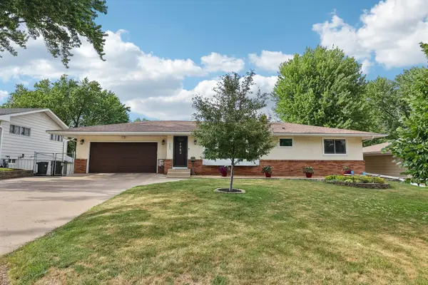 3403 71st Street E, Inver Grove Heights, MN 55076